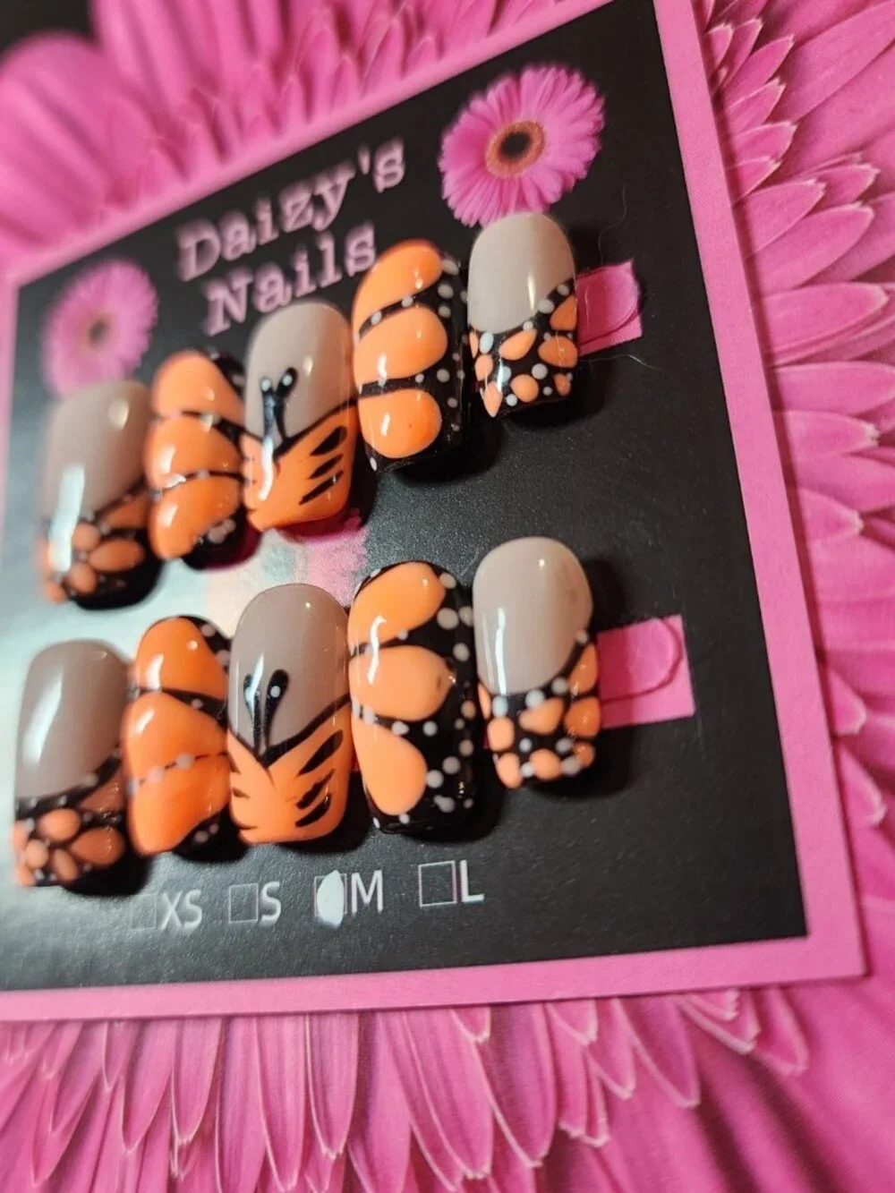 Medium Size Neon Butterfly Press-on Nail Set Handmade Squoval 2.0 Cm Length